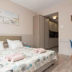 студио булаир 1 Apartment